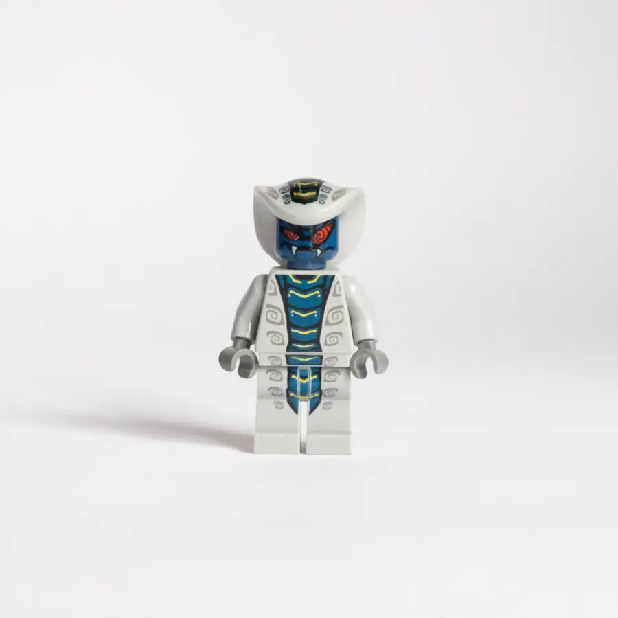 Rise of the Snakes: Rattla (Gray) (njo0033)