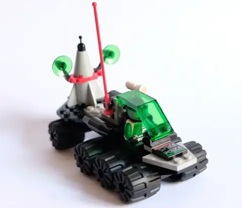 Space Police: Sonar Security (6852)
